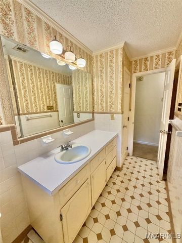 39 Wilkins Road, Selma, AL 36701