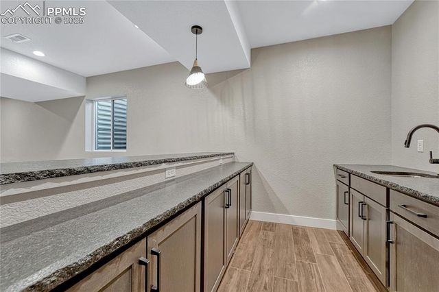 10090 Manhattan Drive, Colorado Springs, CO 80924