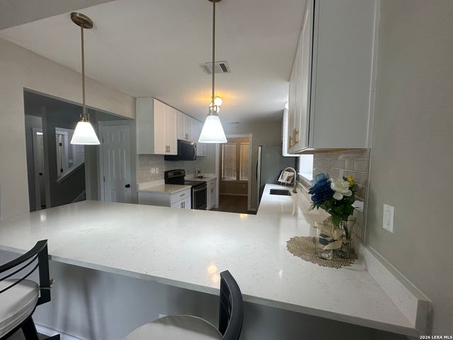 5635 Timber Star, San Antonio, TX 78250