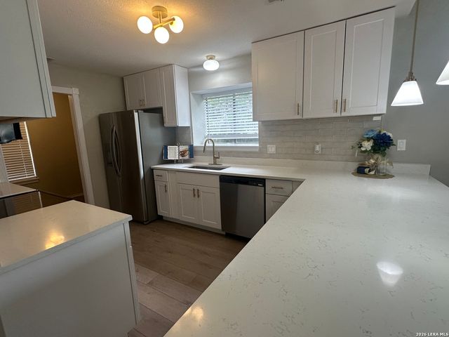 5635 Timber Star, San Antonio, TX 78250