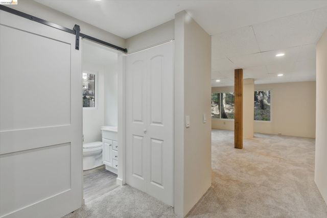 9 Wildwood Road, Orinda, CA 94563