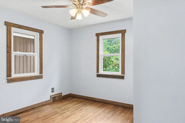 418 E MAIN STREET, Shiremanstown, PA 17011