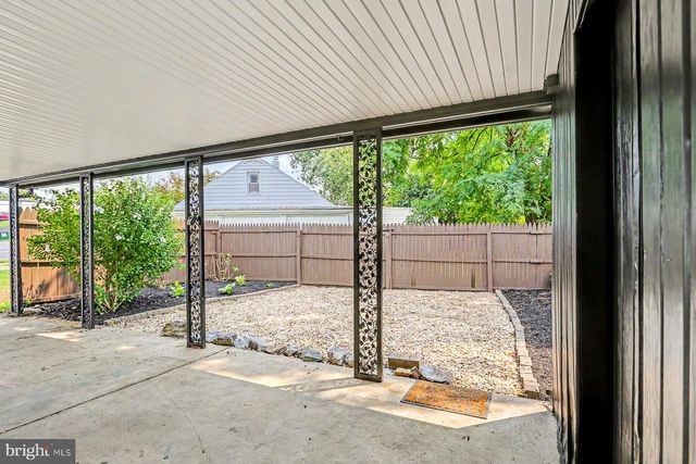 418 E MAIN STREET, Shiremanstown, PA 17011