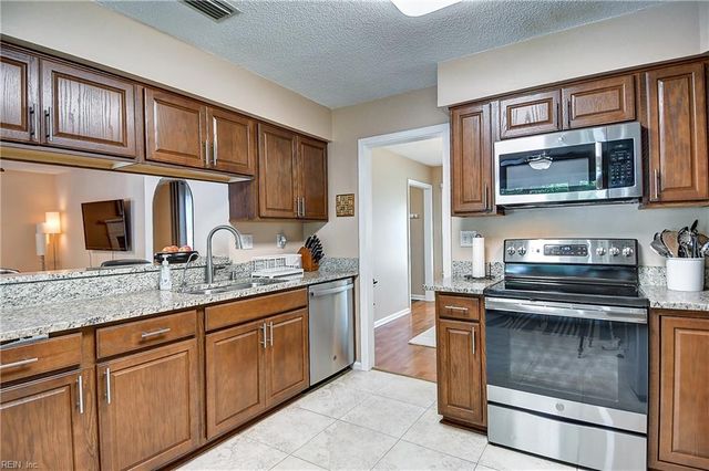 1705 Handcross WAY, Virginia Beach, VA 23456