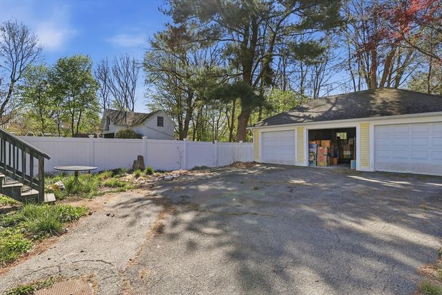 66 High Street, Northbridge, MA 01588