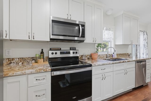 66 High Street, Northbridge, MA 01588