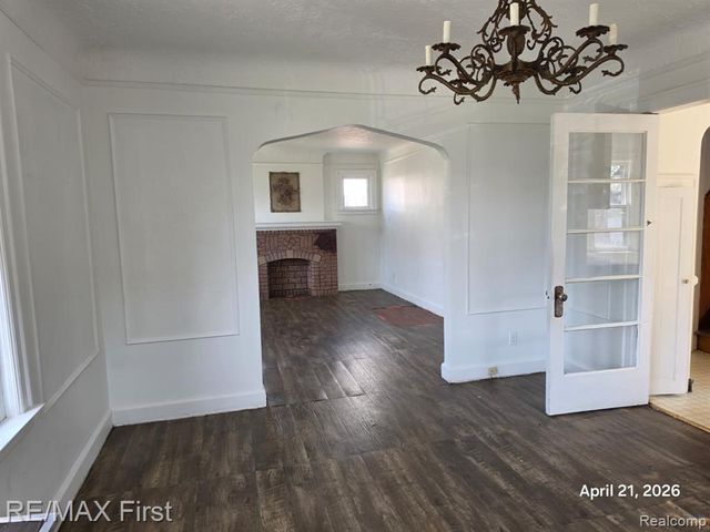 5270 Lodewyck Street, Detroit, MI 48224