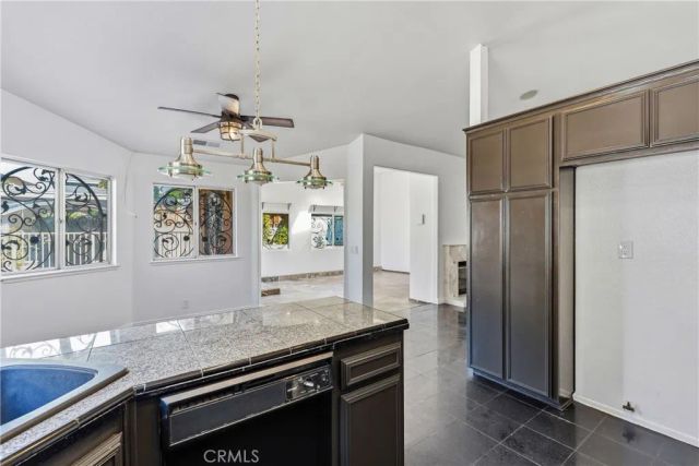 18090 Orange, Fontana, CA 92335