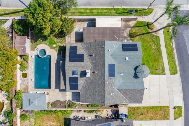 18090 Orange, Fontana, CA 92335