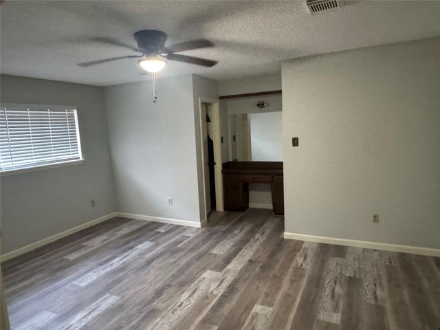 2716 Stratford St Street, Pearland, TX 77581
