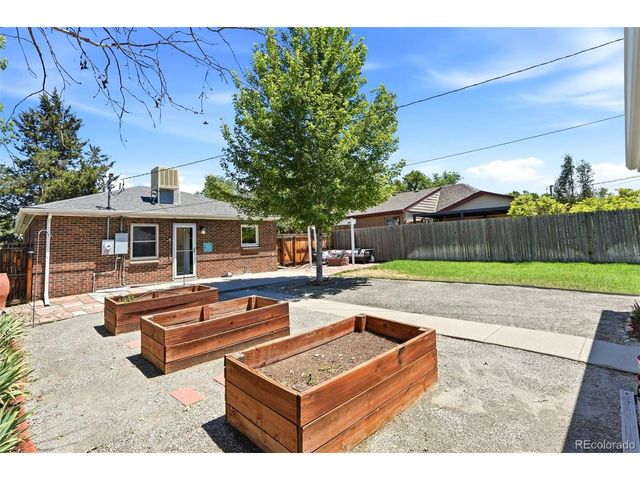 3115 N Steele St, Denver, CO 80205