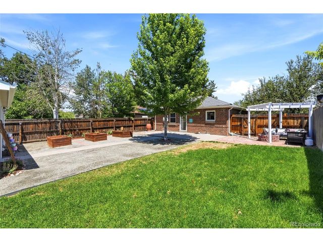 3115 N Steele St, Denver, CO 80205