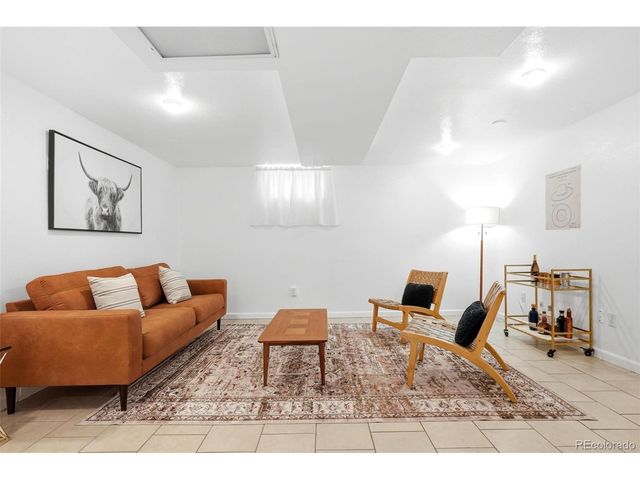 3115 N Steele St, Denver, CO 80205