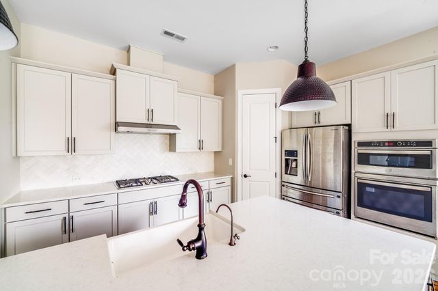 16004 Deer River Road, Charlotte, NC 28278