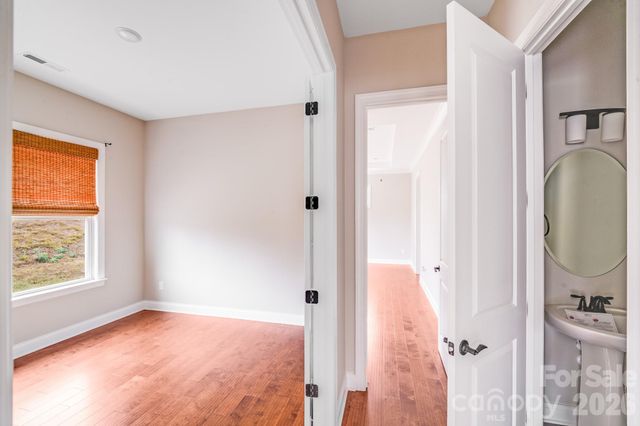 16004 Deer River Road, Charlotte, NC 28278