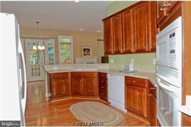 2181 HARITHY DR, Dunn Loring, VA 22027