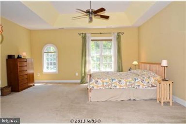 2181 HARITHY DR, Dunn Loring, VA 22027