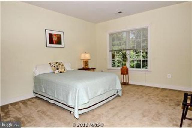 2181 HARITHY DR, Dunn Loring, VA 22027