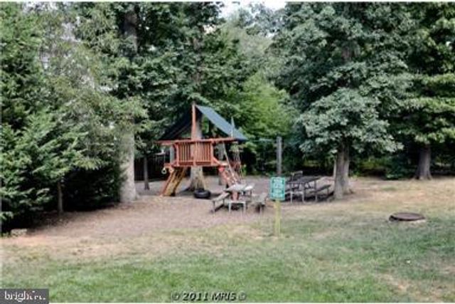 2181 HARITHY DR, Dunn Loring, VA 22027