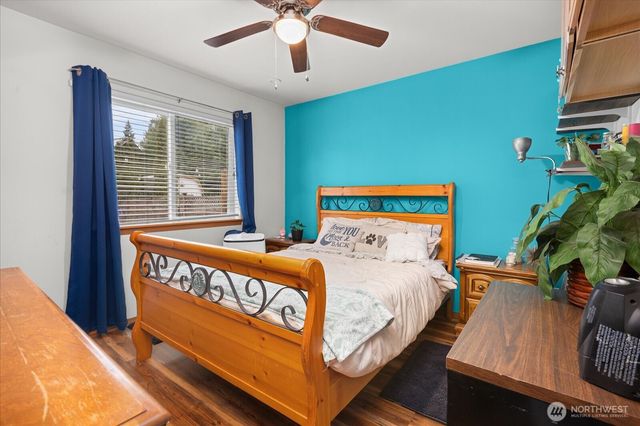 12808 E Macs Loop Road, Granite Falls, WA 98252