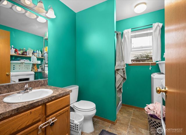 12808 E Macs Loop Road, Granite Falls, WA 98252