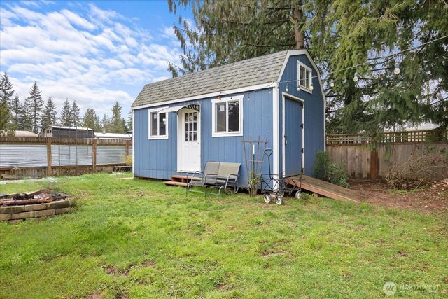 12808 E Macs Loop Road, Granite Falls, WA 98252