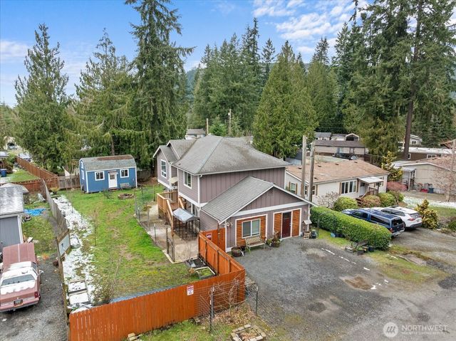 12808 E Macs Loop Road, Granite Falls, WA 98252