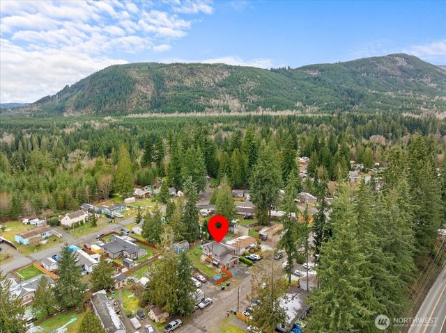 12808 E Macs Loop Road, Granite Falls, WA 98252