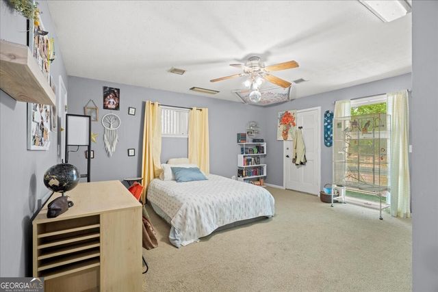 117 Meadow Lane, Calhoun, GA 30701