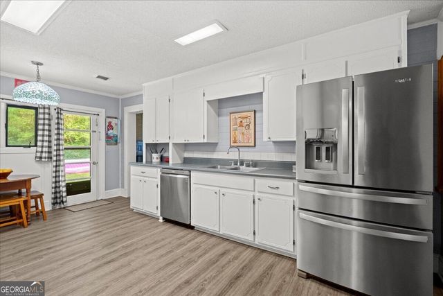 117 Meadow Lane, Calhoun, GA 30701