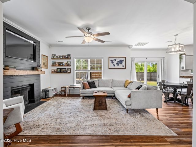 118 Prospect Drive, Richlands, NC 28574
