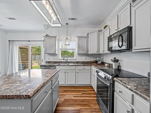 118 Prospect Drive, Richlands, NC 28574