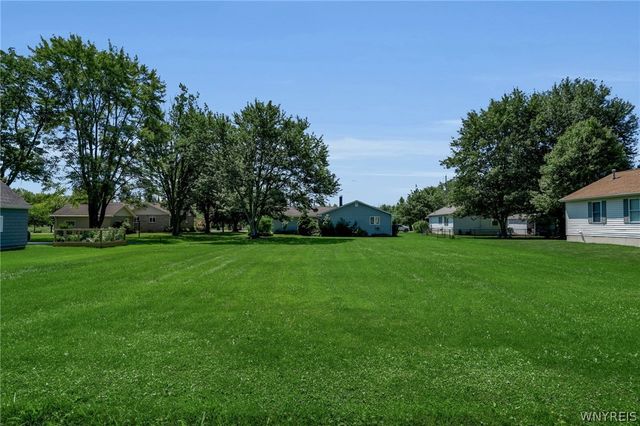 2579 Niagara Road, Wheatfield, NY 14304