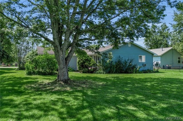 2579 Niagara Road, Wheatfield, NY 14304