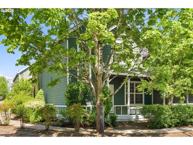 403 Ne SUTTLE Rd, Portland, OR 97211