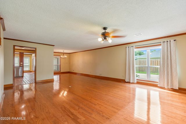 127 Alyene Drive, Lafayette, LA 70506