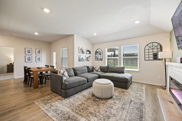 177 Boxwood Drive, Royse City, TX 75189