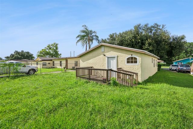2511 CRAWFORD DRIVE, Sanford, FL 32771