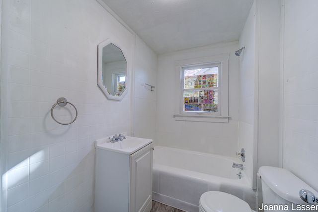 2520 Manz Street, Muskegon, MI 49444