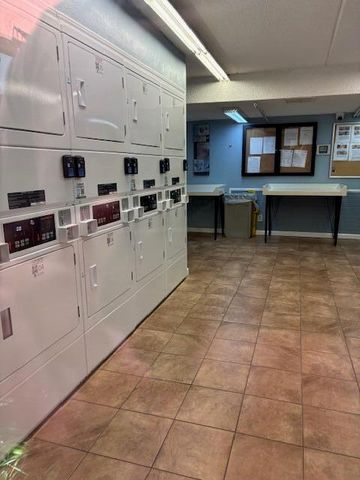 209 W Miracle Strip Parkway APT F104, Mary Esther, FL 32569