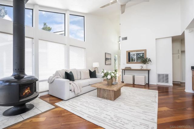 11243 Cascada way, San Diego, CA 92124