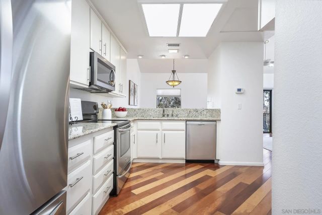 11243 Cascada way, San Diego, CA 92124