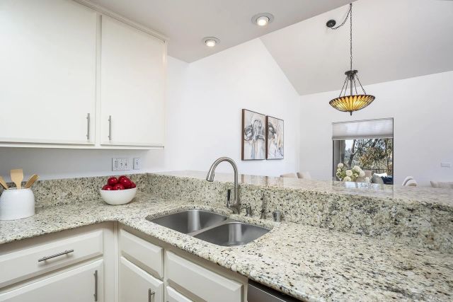 11243 Cascada way, San Diego, CA 92124