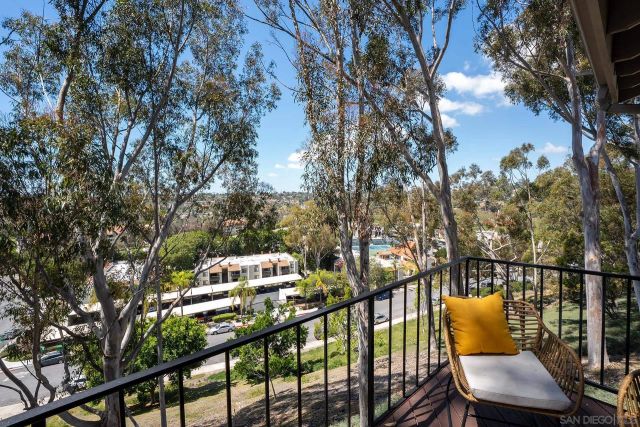 11243 Cascada way, San Diego, CA 92124