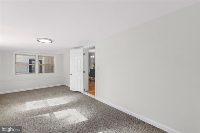 108 FRANKLIN AVE, Sykesville, MD 21784