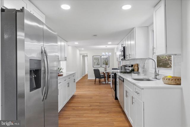 108 FRANKLIN AVE, Sykesville, MD 21784