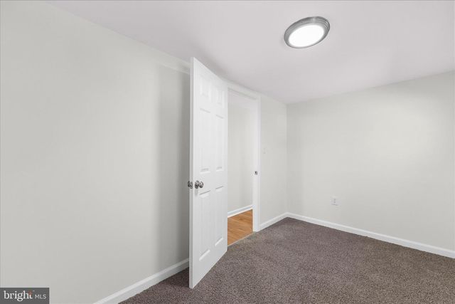 108 FRANKLIN AVE, Sykesville, MD 21784