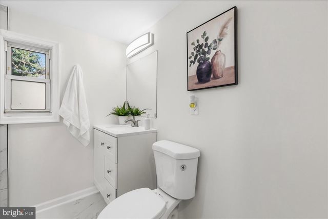 108 FRANKLIN AVE, Sykesville, MD 21784