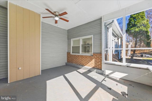 108 FRANKLIN AVE, Sykesville, MD 21784