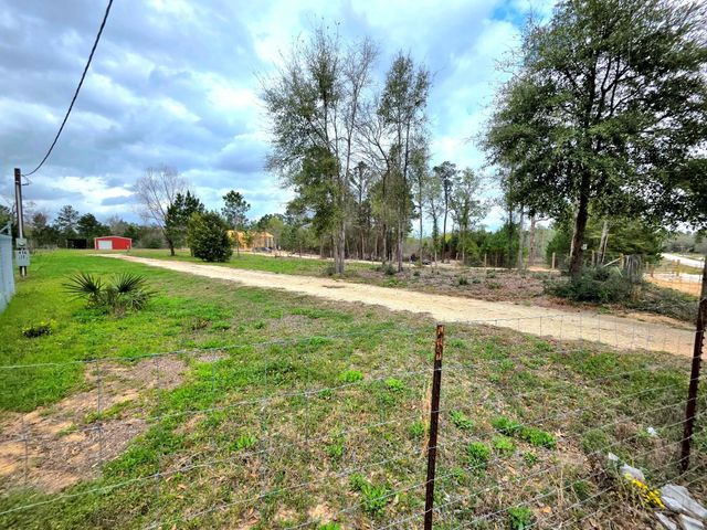 416 County Road 3773, Cleveland, TX 77327